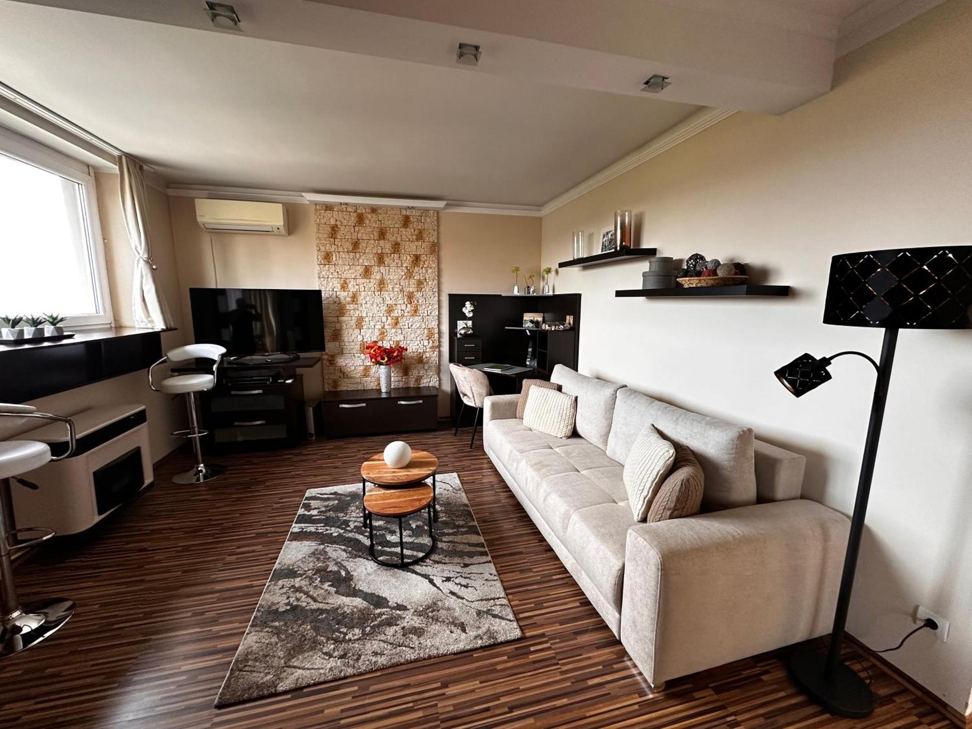 Apartment On Gellert Hill Downtown With Free Garage & Castle View บูดาเปสต์ ภายนอก รูปภาพ